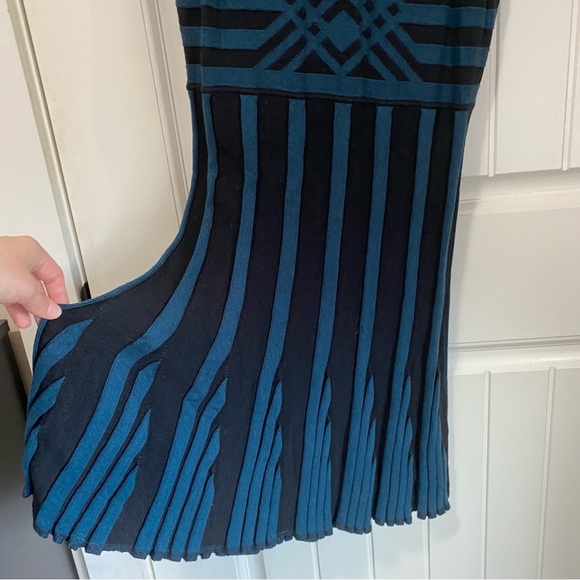 Max Studio knit dress - Picture 4 of 7